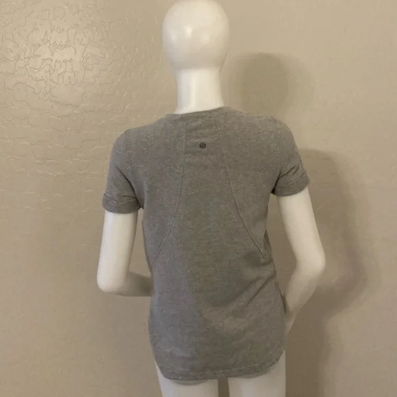 Lululemon All Time Tee Heathered Gray Size 4 - Picture 10 of 13